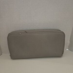 Gray Leather Wallet